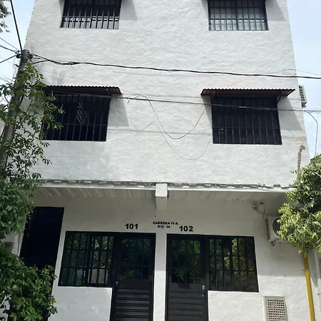El Eden Apartment Puerto Triunfo Exterior photo